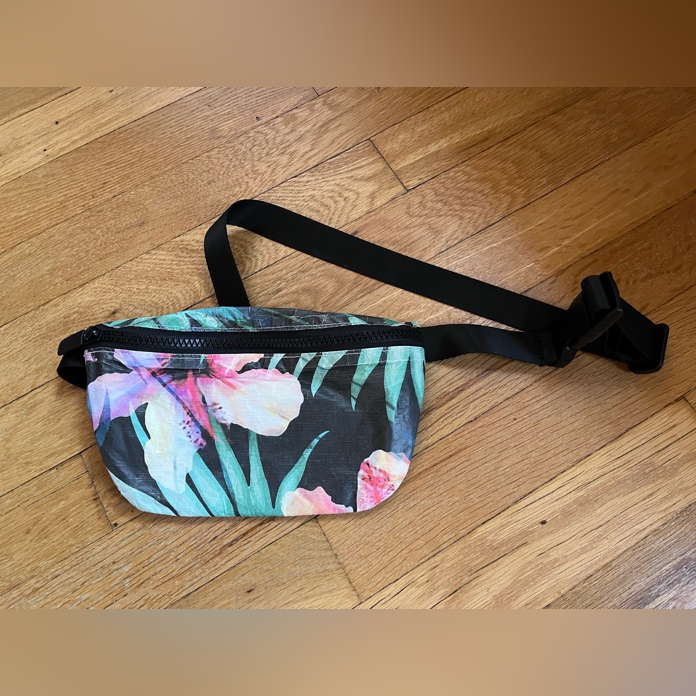 Aloha Collection Fannypack Hawaii With love from Paradise